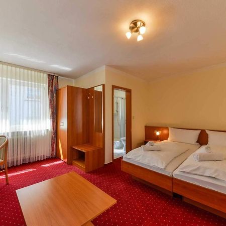 Hotel Hessischer Hof Kirchhain Dış mekan fotoğraf