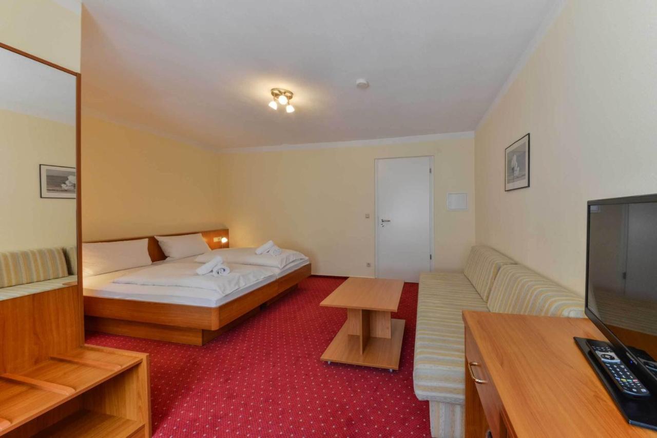 Hotel Hessischer Hof Kirchhain Dış mekan fotoğraf